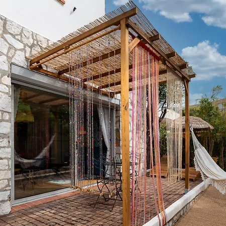 La Roulotte Du Tzigane Апартаменты