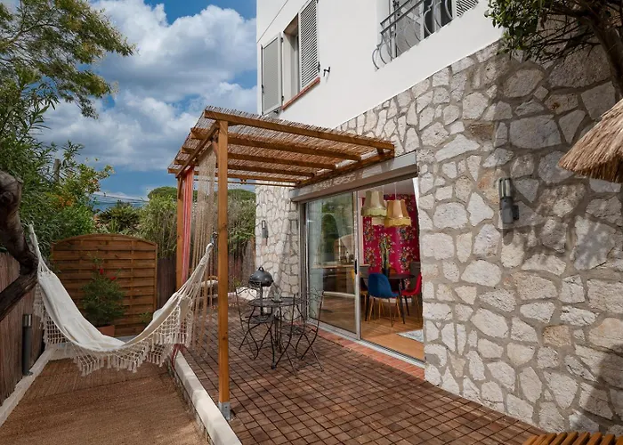 La Roulotte Du Tzigane * Juan-les-Pins