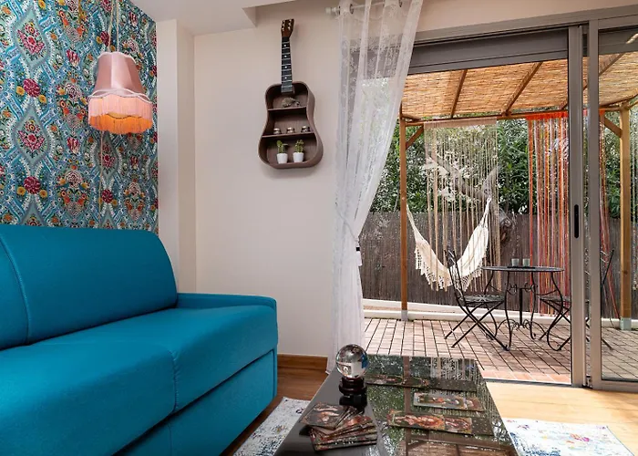 La Roulotte Du Tzigane * Juan-les-Pins